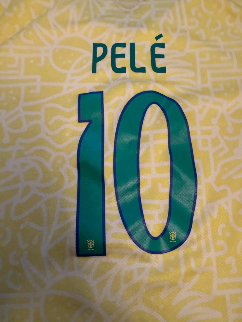 Pelé #10 Brazil Yellow & Green Soccer Jersey - Picture 5 of 7